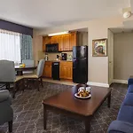 Club Wyndham Avenue Plaza